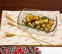 Рулетики из баклажанов