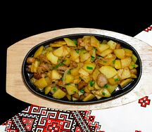 Картофель, жаренный на сале