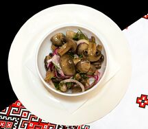 Шампиньоны маринованные