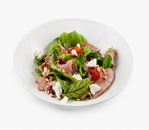 Салат с подкопченной уткой и хурмой 