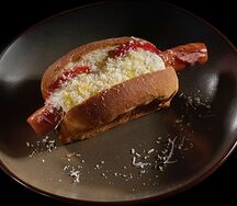 Хот-дог с трюфельным айоли