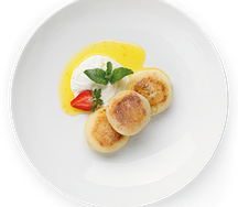 Сырники со сметаной и цитрусовым медом