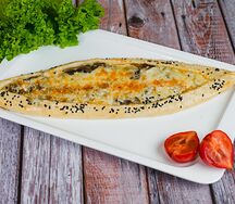 Лодочка с грибами и сыром