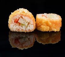 Ролл цезарь с курицей теплый