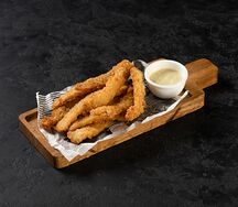 Хрустящие ломтики кальмара с фирменным соусом