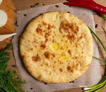 Картофель, сыр, грибы - осетинский пирог