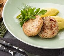 Котлеты куриные с картофельным пюре