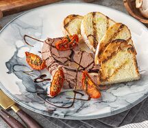 Паштет из печени с грибами и тостами