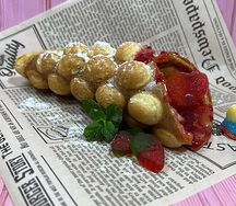 Вафля Гонконгская с клубничным вареньем вареньем
