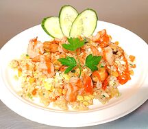Ком Ранг Том Вьетнамский жареный рис с креветками 
