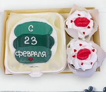Набор бенто-торт и 2 капкейка на 23 февраля 