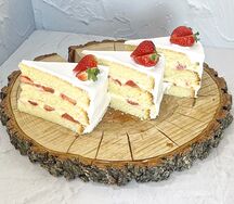 Ելակով խմորեղեն