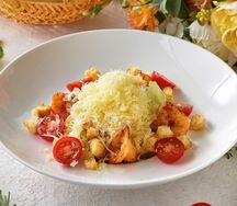 Салат Цезарь с креветками