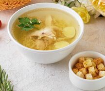 Бульон с курицей