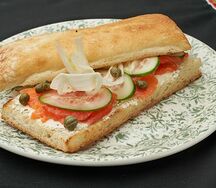 Panini con salmon