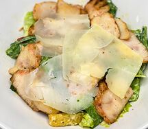 Цезарь с куриной грудкой