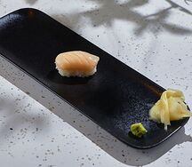 Суши с гребешком