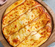 Хачапури с копченым сулугуни