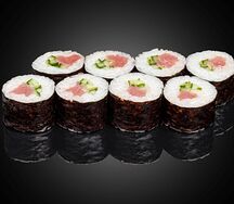 Ролл Маки с Тунцом и хрустящим огурцом