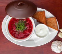 Борщ со сметаной
