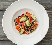 Овощной салат к плову или шашлыку