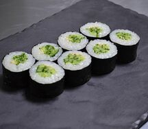 С огурцом