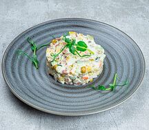 Оливье с куриной грудкой