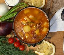 Солянка сборная мясная