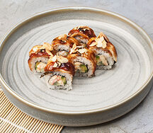 Ролл Lion King с угрем