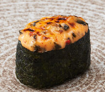 Суши спайси запеченый гребешок