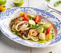 Салат с морепродуктами