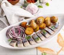 Сельдь с картофелем