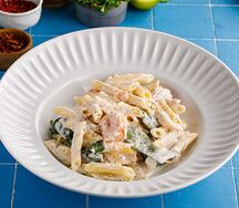 Паста с копчёным лососем 