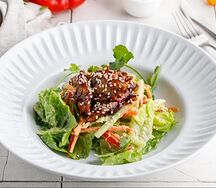 Салат с уткой конфи