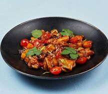 Курица с ананасами