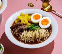 Суп с говядиной и лапшой