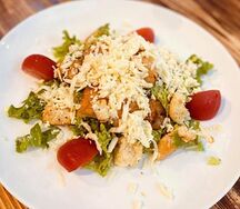 Цезарь с курицей