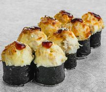 Запеченный ролл с цыпленком medium spicy 