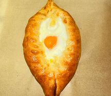 Хачапури по-аджарски
