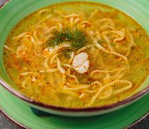Куриный супчик с лапшой