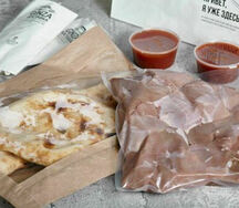 Маринованное куриное бедро для шашлыка