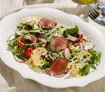 Салат с ростбифом