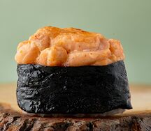 Запеченные суши с гребешком