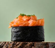 Острые суши Лосось