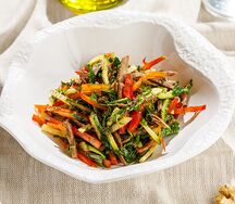 Салат Овощной с говядиной