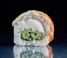 Ролл Филадельфия с угрем