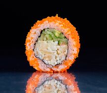 Ролл Калифорния с крабом