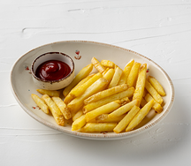 Картофель фри с кетчупом