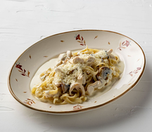 Нежная феттучини с курицей и грибами