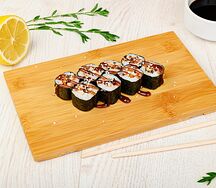 Хосомаки с угрем